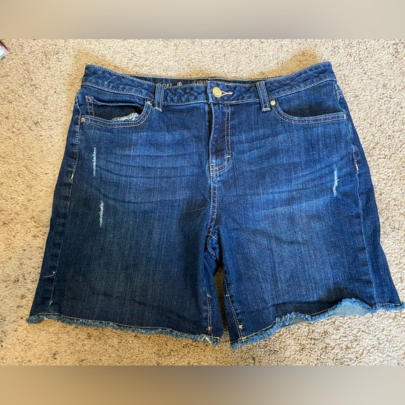 Jennifer Lopez Shorts Jennifer Lopez Boyfriend Short Jeans Size